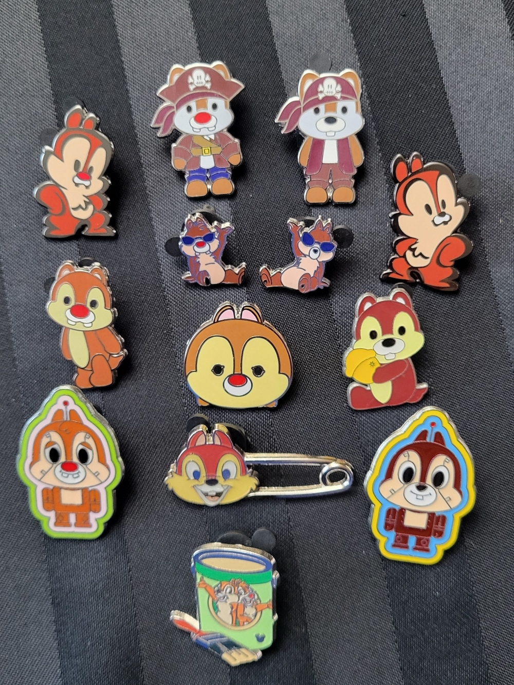 Chip & Dale Disney Pins Lot